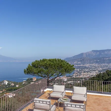 Giulia Boutique Views Pool And Guest Services Villa Sorrento